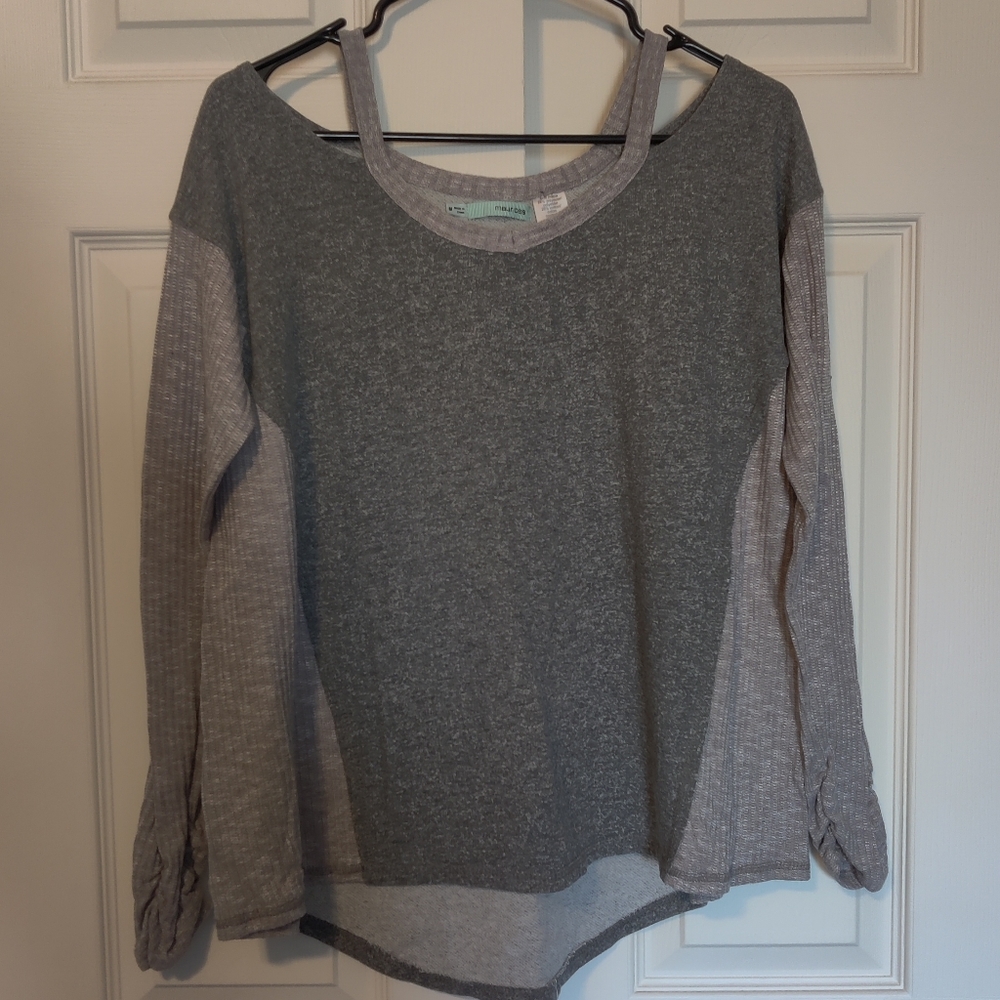 Long sleeve soft shirt
